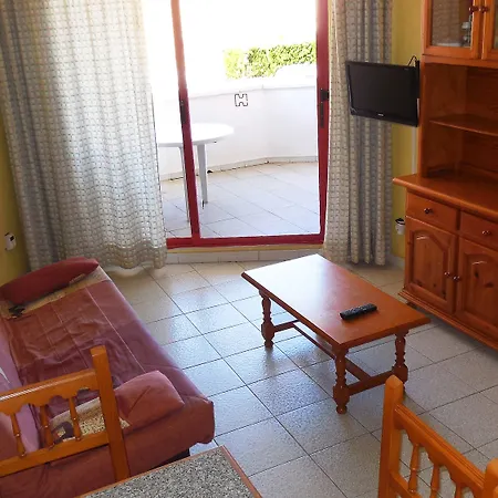 Habitat - Playa Romana 3000 Apartment